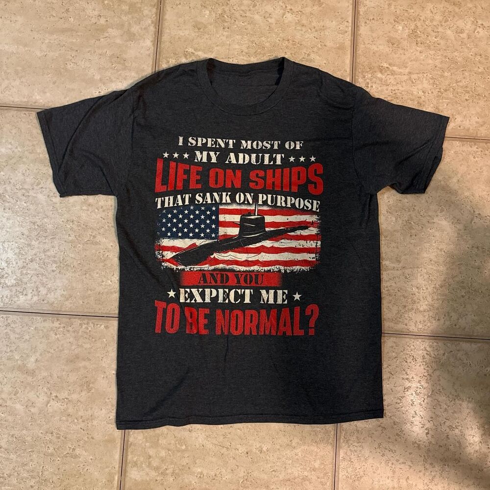 Unbranded Men's Grey and Black T-shirt